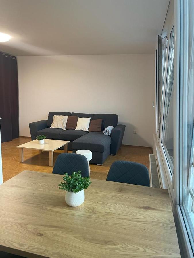 House Marin II - Apartment Μαριμπόρ Εξωτερικό φωτογραφία
