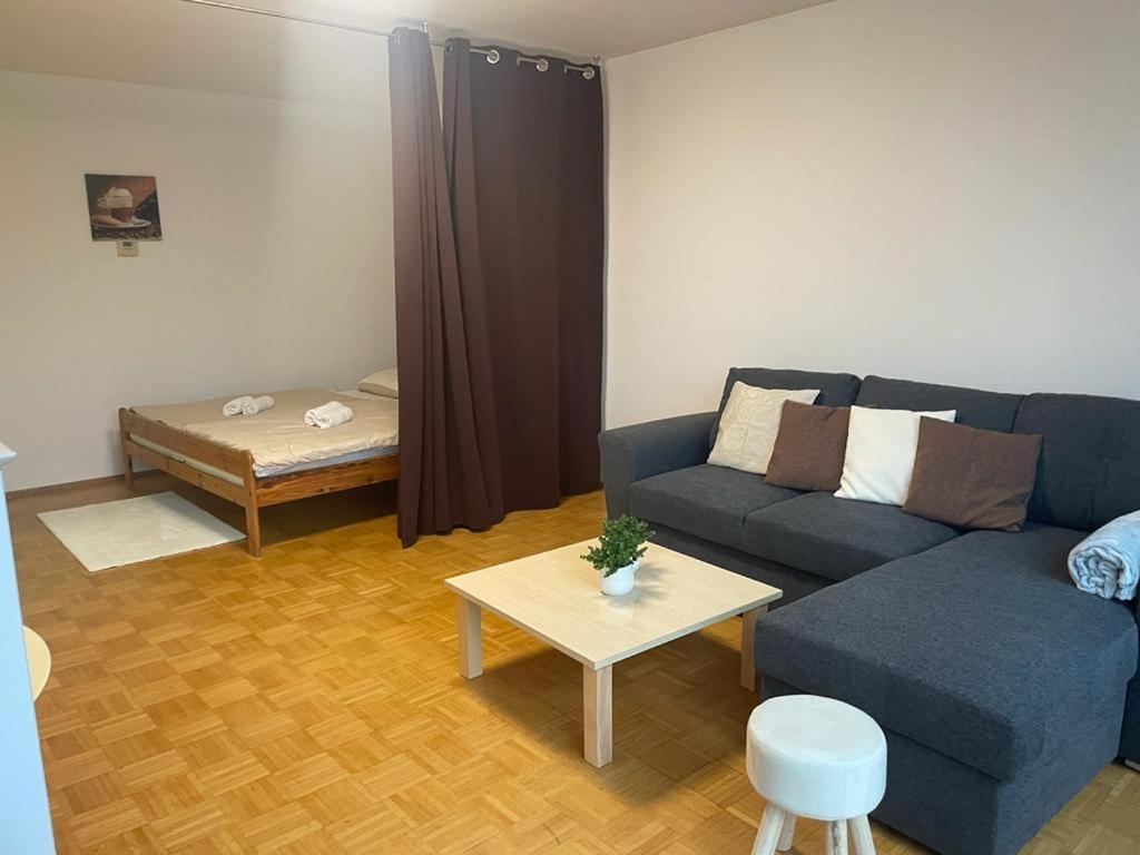 House Marin II - Apartment Μαριμπόρ Εξωτερικό φωτογραφία